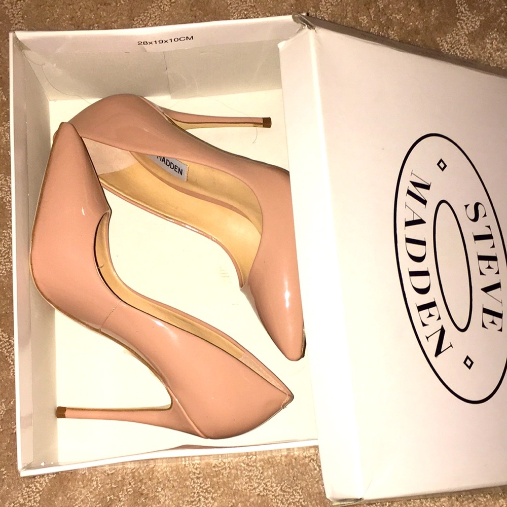 Style 2022 brand new neutral heel classy chic style